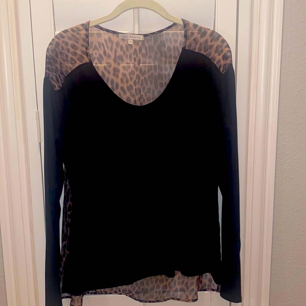 Red Haute black and leopard shirt